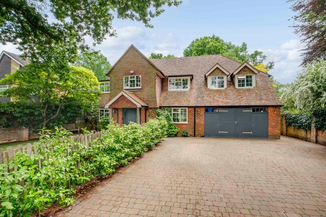 St. Johns Close, High Wycombe HP10 4 bed detached house for sale