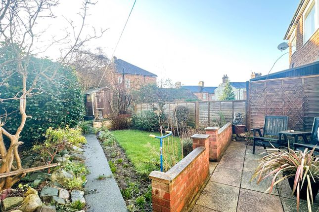 Newland Park Drive, Hull Road 4 bed semi