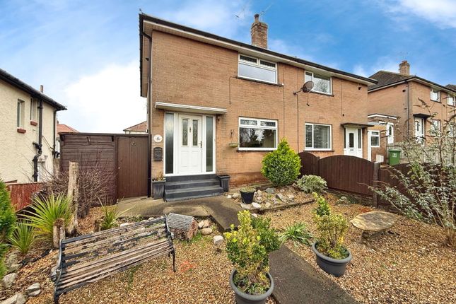 2 bedroom semi-detached house for sale