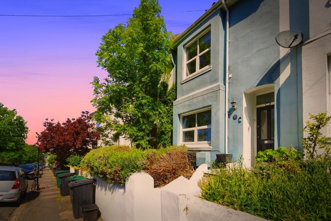 2 bed terraced house