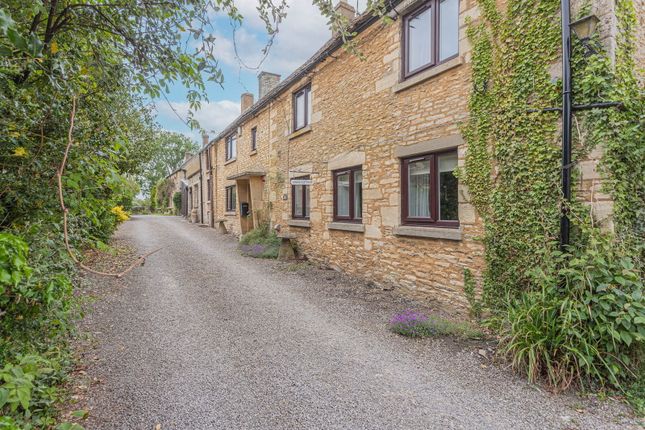 3 bedroom cottage for sale