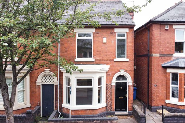 Wheeldon Avenue, Derby, Derbyshire... 3 bed semi