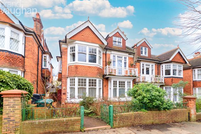 Wilbury Villas, Hove, East Sussex, BN3 2 bed flat for sale