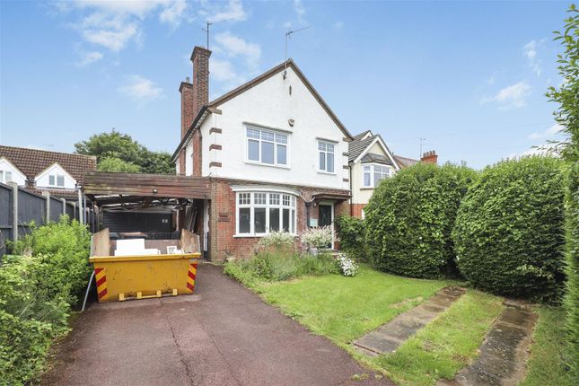 Wellingborough Road, Rushden NN10 3 bed detached house for sale