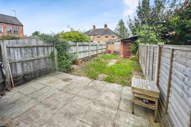 James Street, Leicester LE8 3 bed terraced house for sale