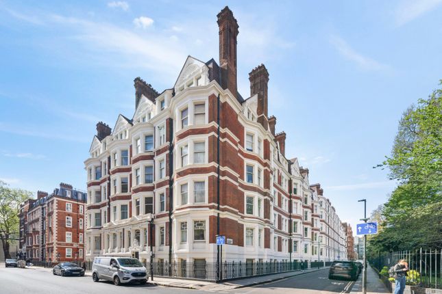 Ridgmount Gardens Bloomsbury 2 bed apartment for sale
