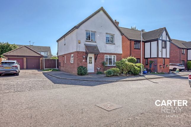Conrad Gardens, Grays, RM16 4 bed detached house for sale