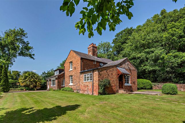 Lee Brockhurst, Shrewsbury, SY4 4 bed equestrian property for sale
