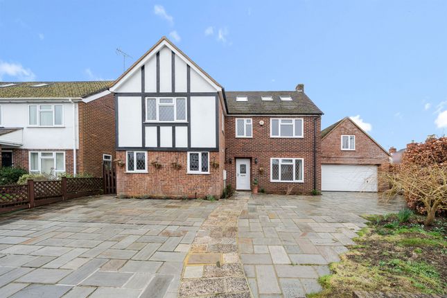 6 bedroom detached house for sale