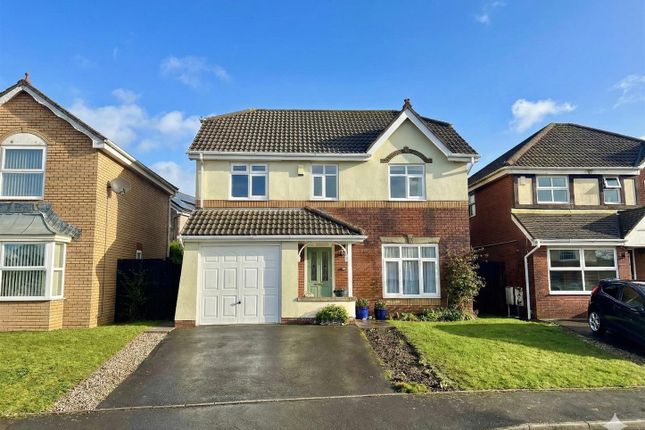 4 bed detached house