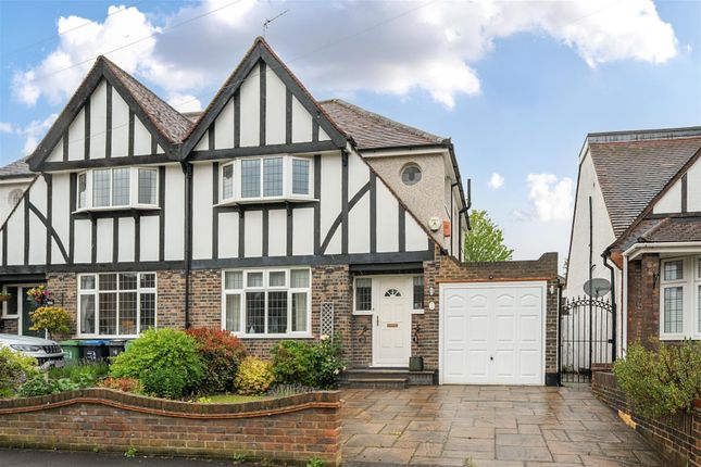 3 bedroom semi-detached house for sale