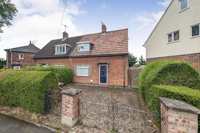 Pen Green Lane, Corby NN17 2 bed semi