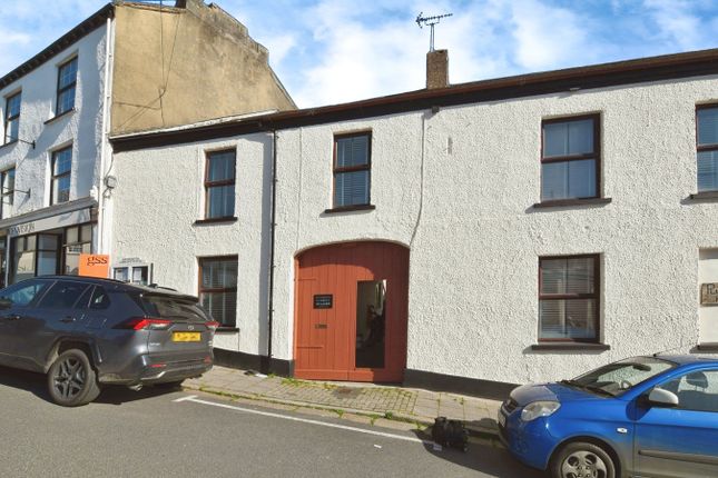 7 bedroom terraced house for sale