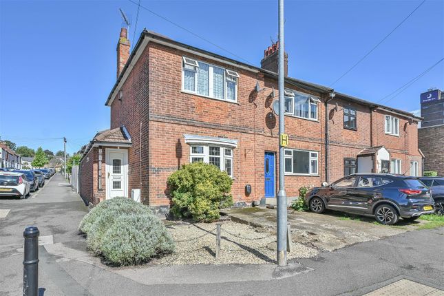 St. James Road, Brentwood 3 bed end of terrace house for sale