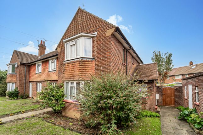 2 bedroom maisonette for sale
