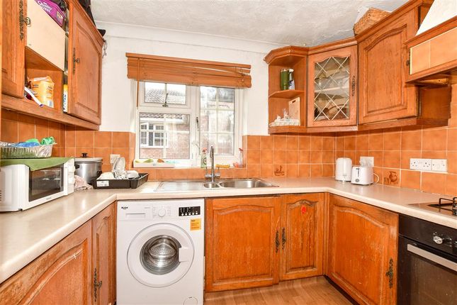 2 bed flat