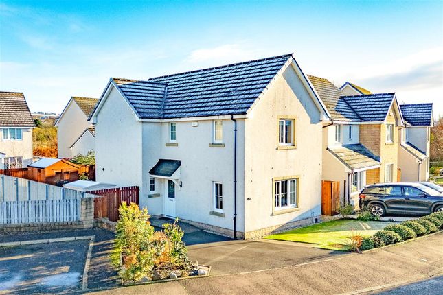 Meadowpark Avenue, Bathgate 3 bed detached house for sale