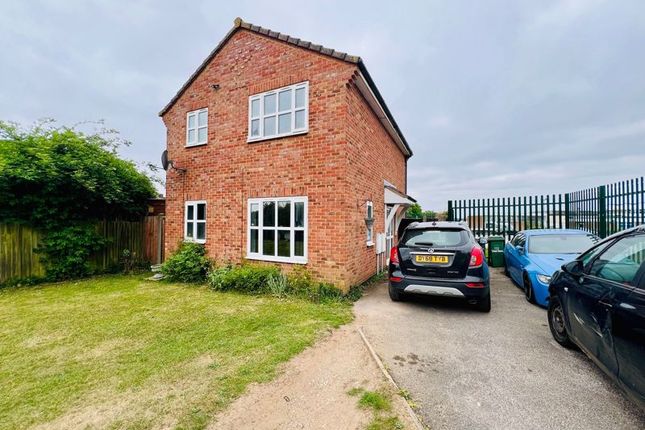Warden Hill Road, Luton 3 bed property for sale
