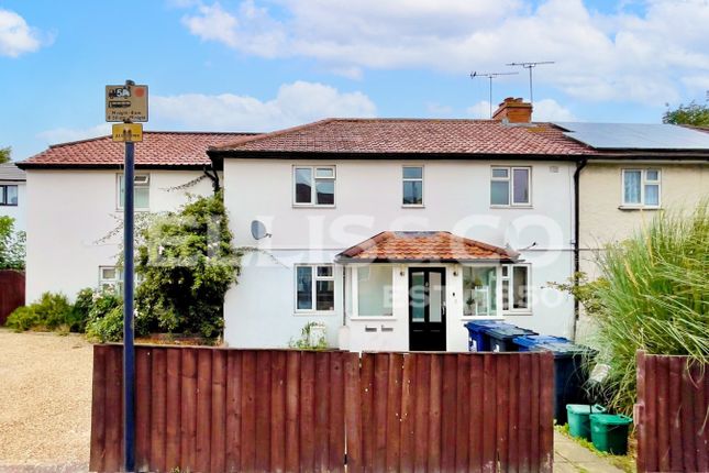 Otter Road, Greenford, UB6 2 bed apartment for sale