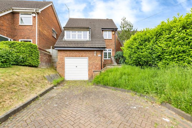 4 bed detached house