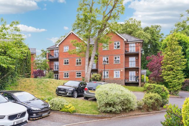 2 bed flat