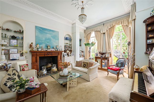 6 bedroom terraced house for sale