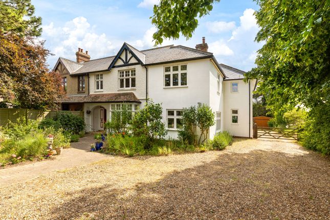 5 bedroom semi-detached house for sale