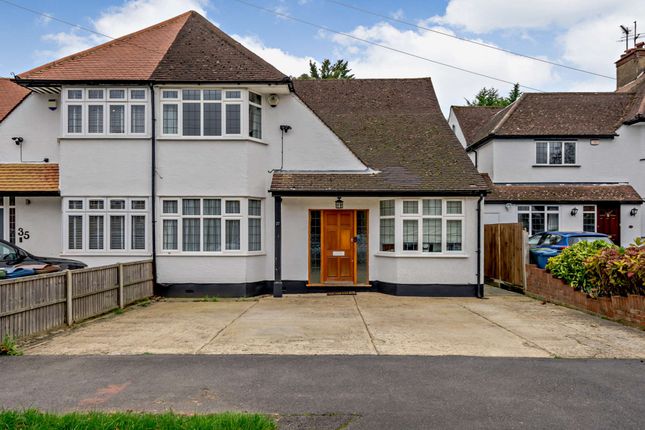 Central Avenue, Pinner, HA5 3 bed semi
