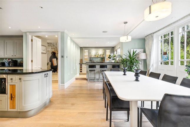 7 bedroom semi-detached house for sale