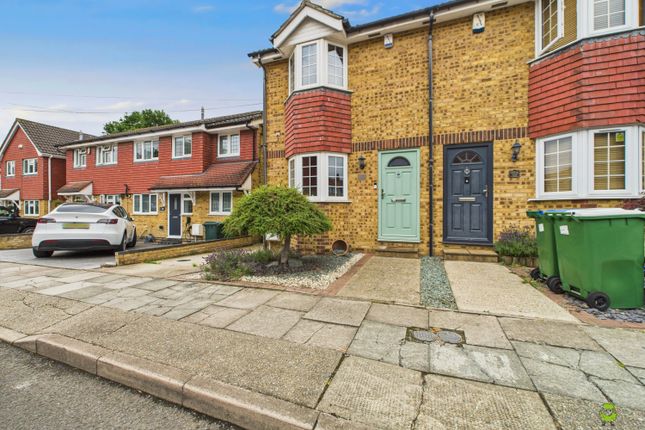 Sunland Avenue, Bexleyheath, Kent, DA6 2 bed semi