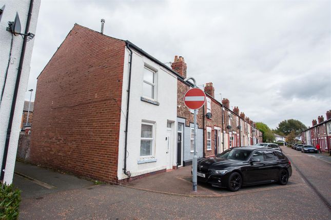 2 bed end terrace house