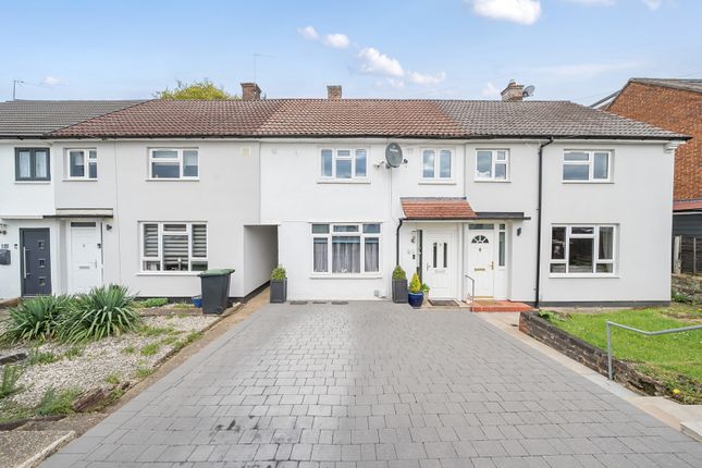 Blairhead Drive, Watford, Hertfordshire 2 bed terraced house for sale