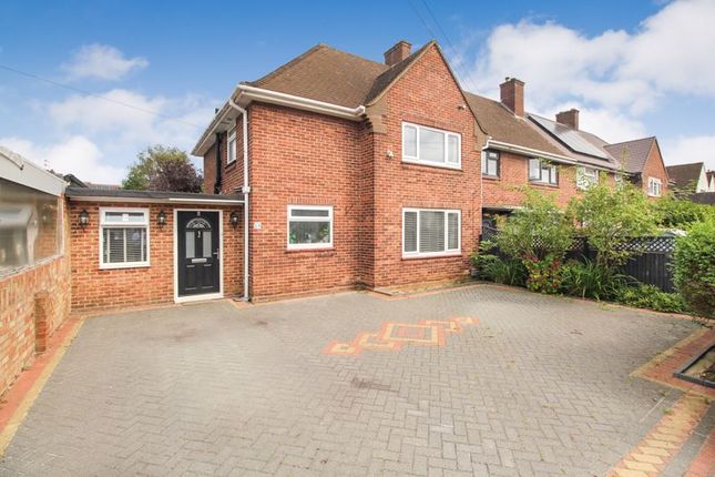 Bruce Road, Bedford MK42 3 bed end of terrace house for sale
