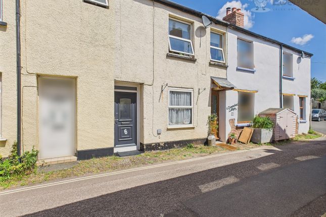 QUEEN SQUARE, CULLOMPTON EX15 3 bed terraced house for sale