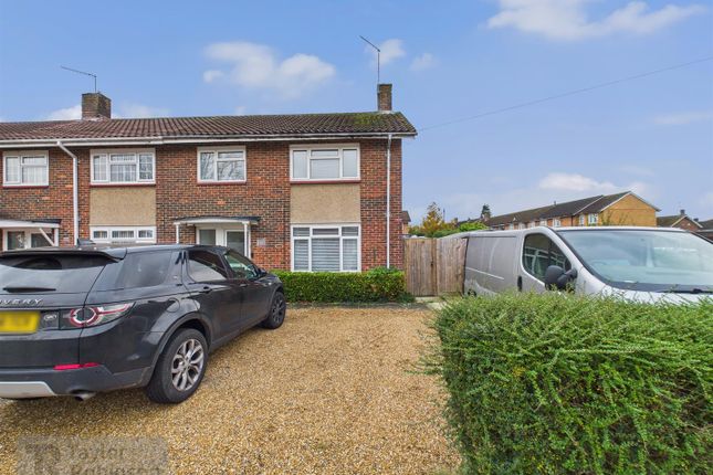 Langley Green, Crawley 3 bed terraced house for sale