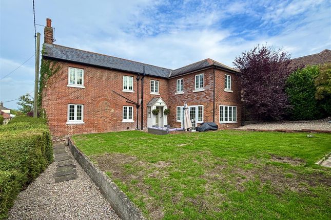 Dunkirk Hill, Devizes 4 bed detached house for sale
