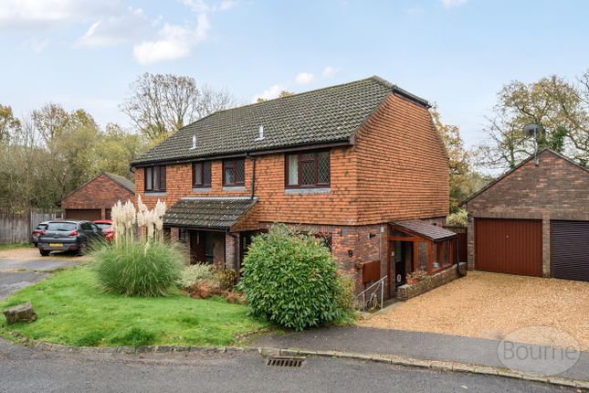 Crofts Close, Chiddingfold... 3 bed semi