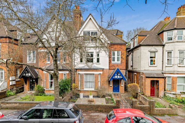 Kingsnorth Gardens, Folkestone, CT20 1 bed flat for sale