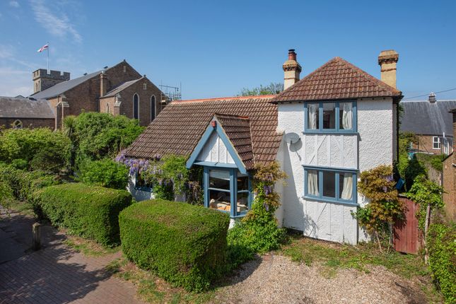 King Edward Street, Whitstable, Kent 4 bed detached house for sale