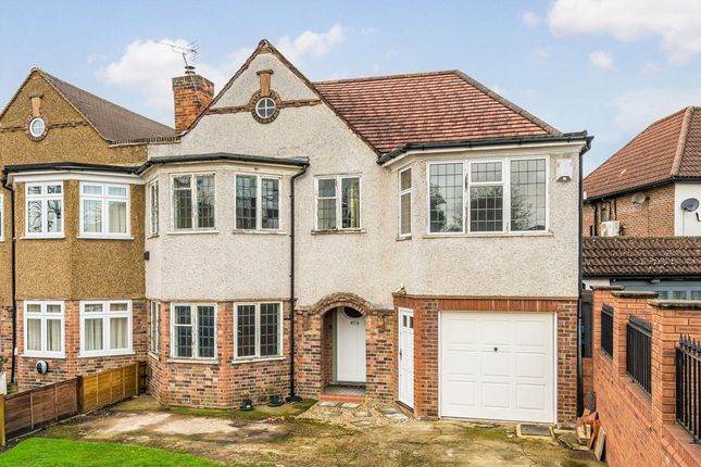 Eversley Crescent, Isleworth TW7 5 bed semi