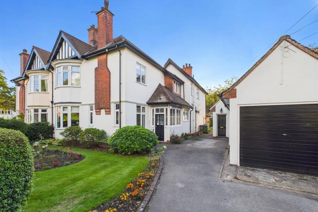 Nunburnholme Avenue, North Ferriby 5 bed semi