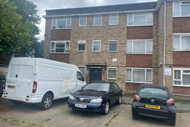 Hampden Lane, London N17 1 bed flat for sale