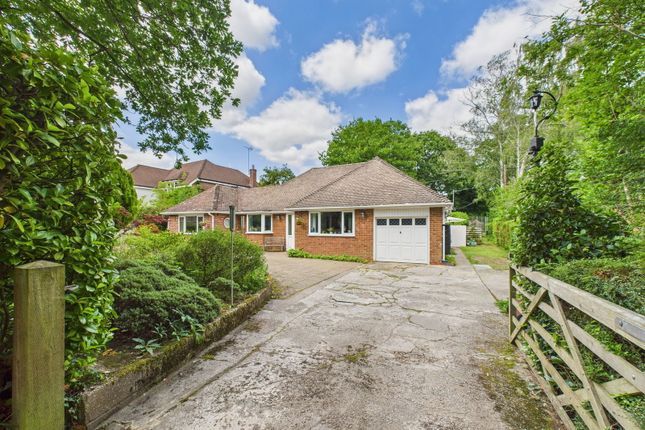 Loxwood Road, Billingshurst RH14 2 bed detached bungalow for sale