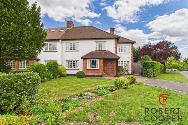 4 bedroom semi-detached house for sale