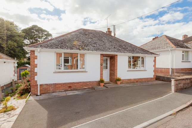 St. Boniface Road, Crediton, EX17 2 bed detached bungalow for sale