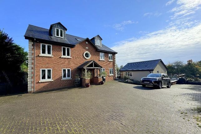 7 bedroom detached house for sale