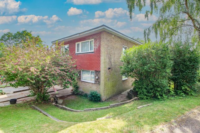 The Hoe, Carpenders Park 3 bed end of terrace house for sale