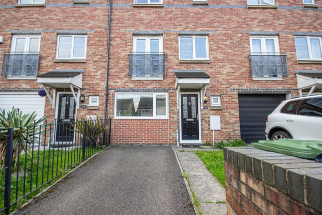 St. Cuthberts Road, Gateshead, Tyne... 5 bed townhouse for sale