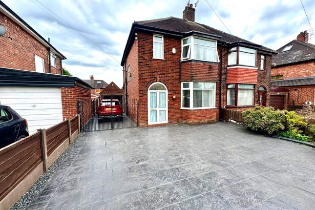 Lightbowne Road, Manchester 3 bed semi