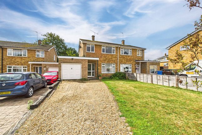 Mendip Road, Farnborough, Hampshire... 3 bed semi